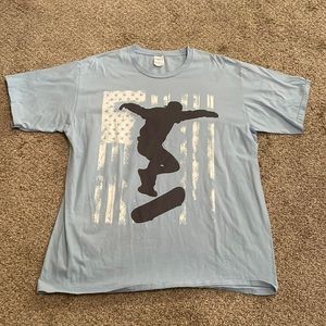 Men’s skateboarding shirt, size XL